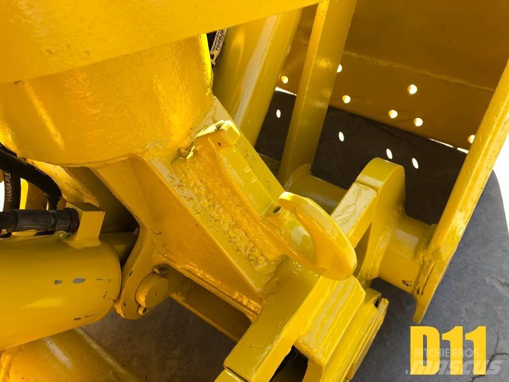  D11 CHWYTAK LIEBHERR Klešťové drapáky