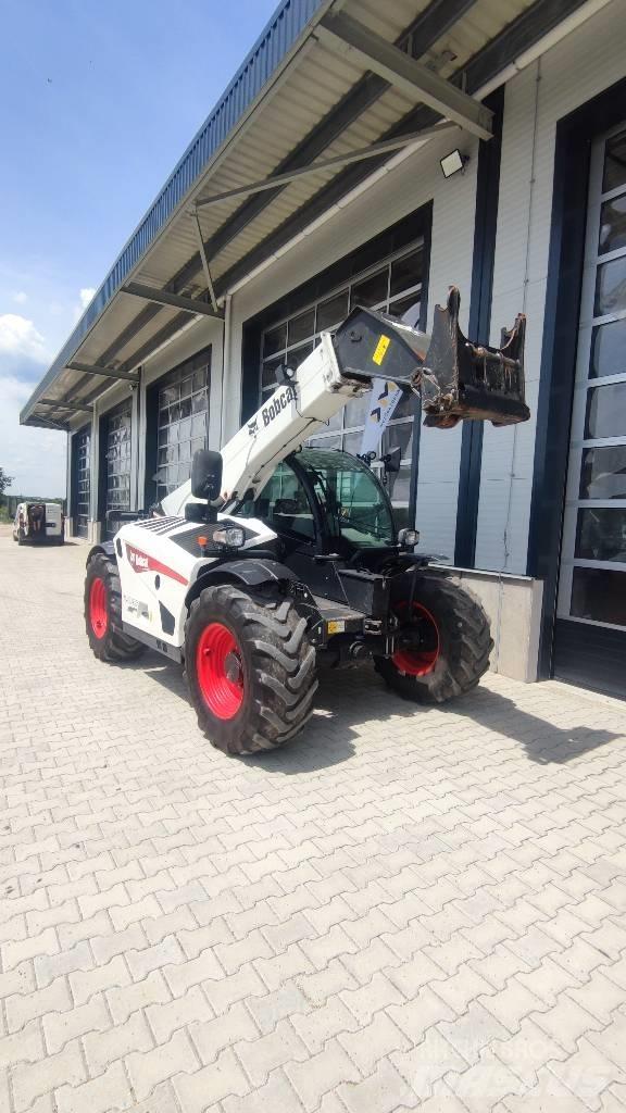Bobcat TL 38.70 HF Teleskopické manipulátory