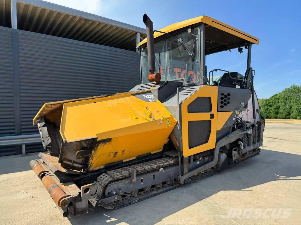 Volvo P 6820C Finišery