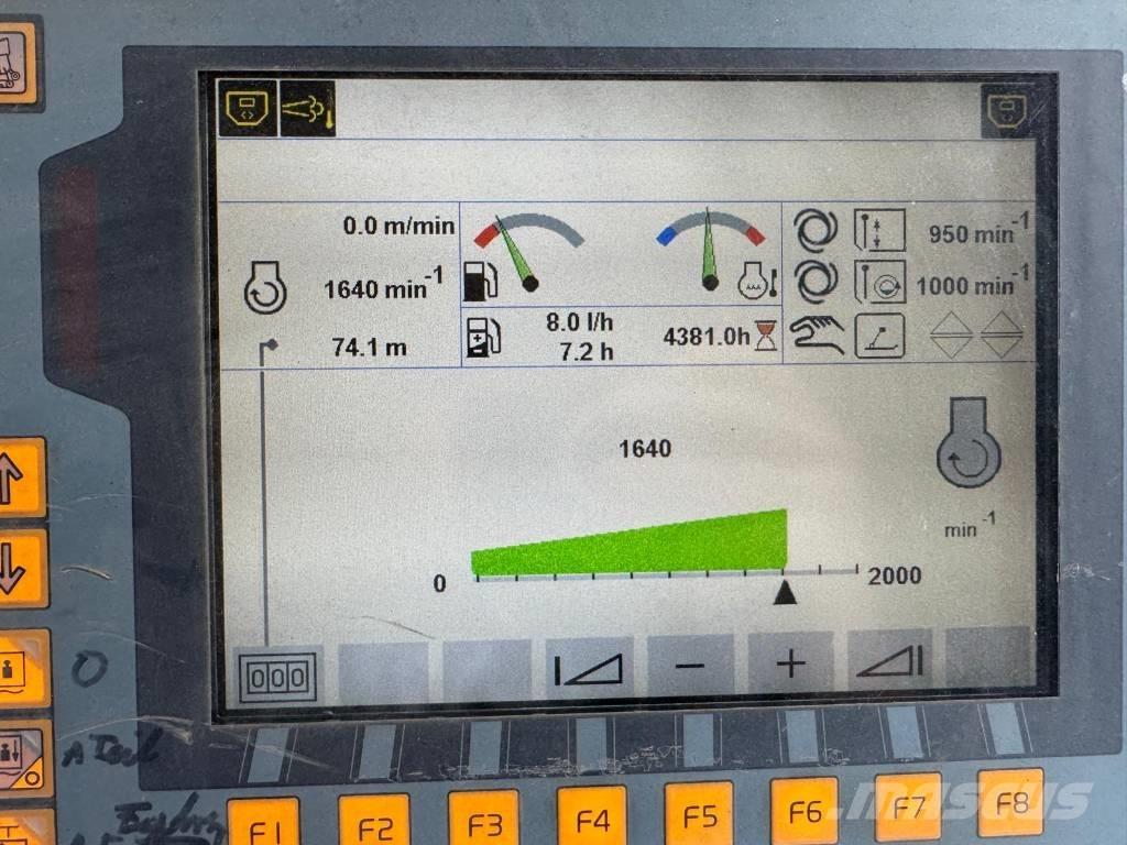 Volvo P 6820C Finišery