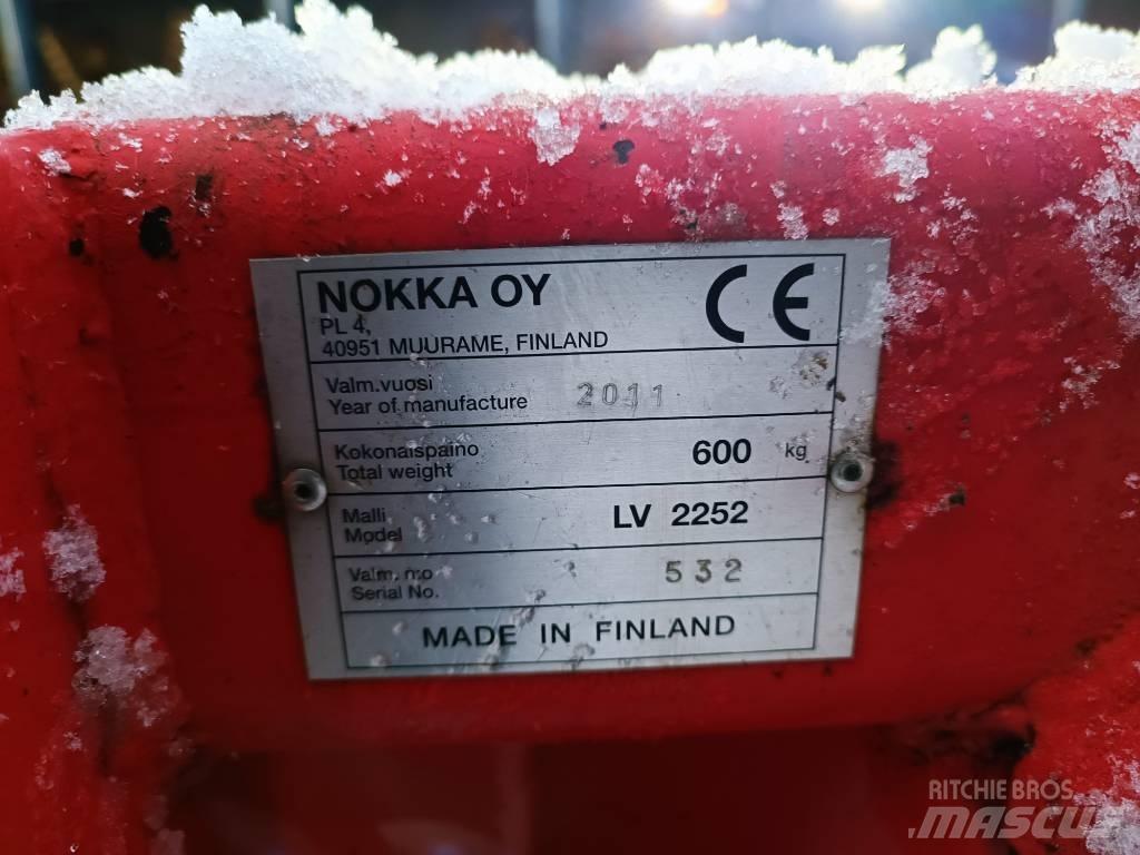 Esko LV 2252 Sněhové frézy