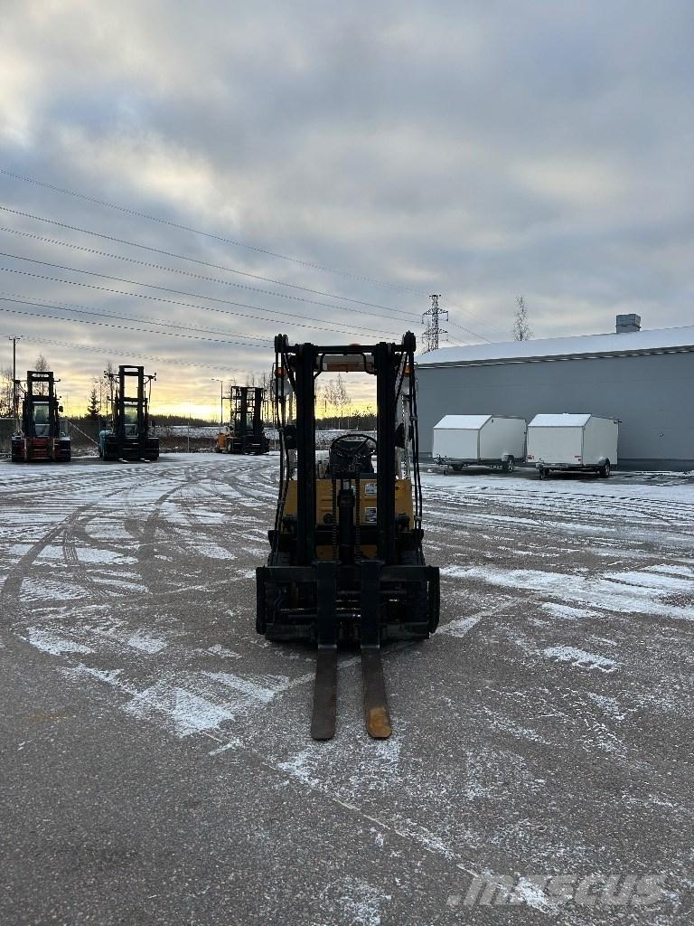 TCM FG 25 N2 LPG vozíky