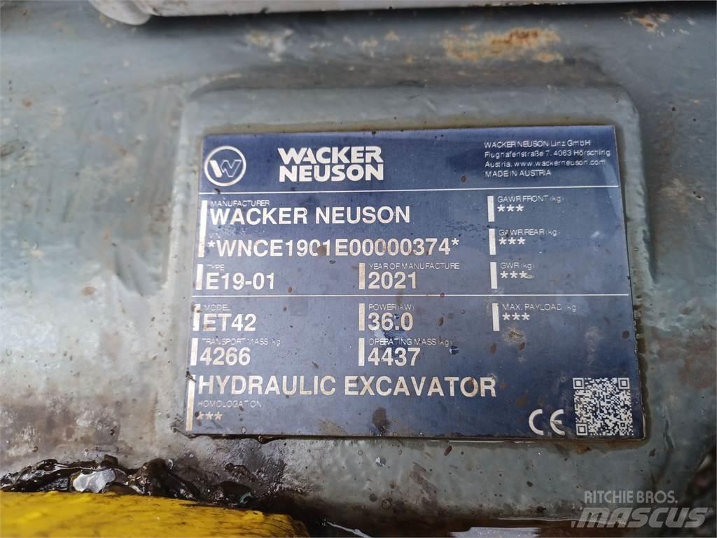 Wacker Neuson ET42 Pásová rýpadla
