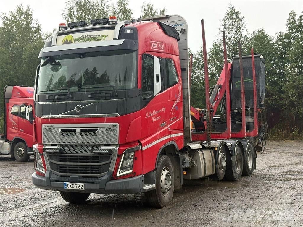 Volvo FH16 Vozy na přepravu kmenů