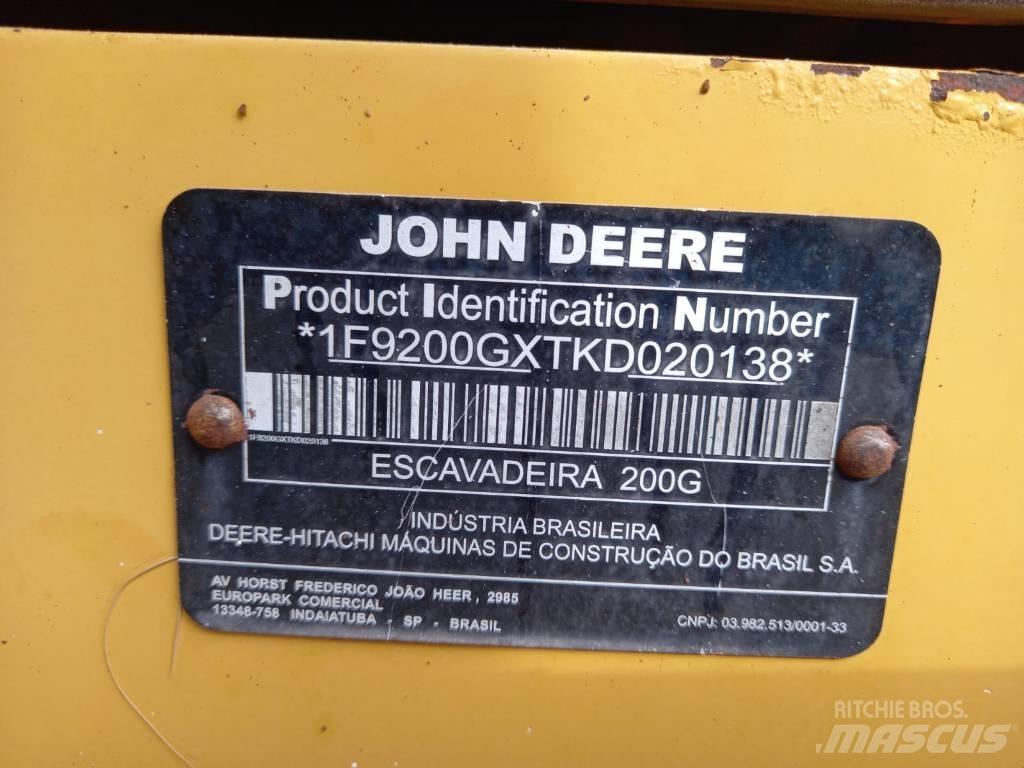 John Deere 200G Pásová rýpadla