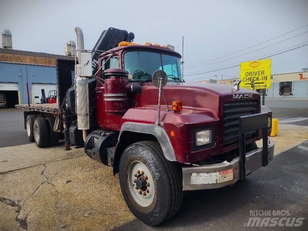 Mack RD 690 S Autojeřáby, hydraulické ruky