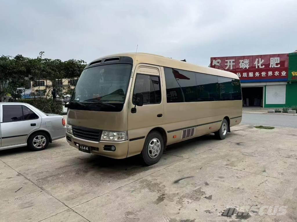 Toyota Coaster Bus Minibusy