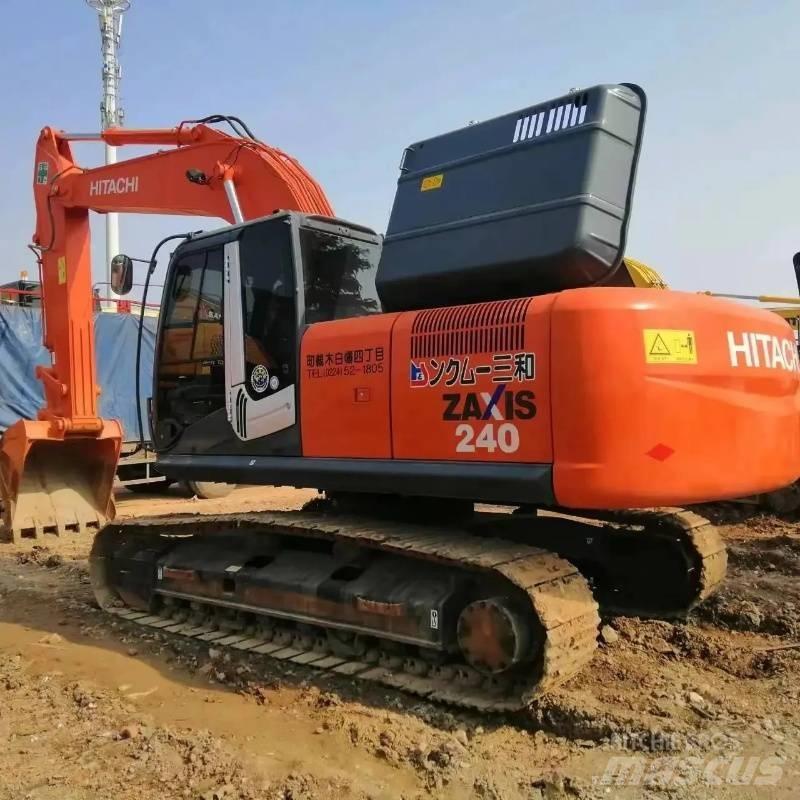 Hitachi ZX 240 Pásová rýpadla