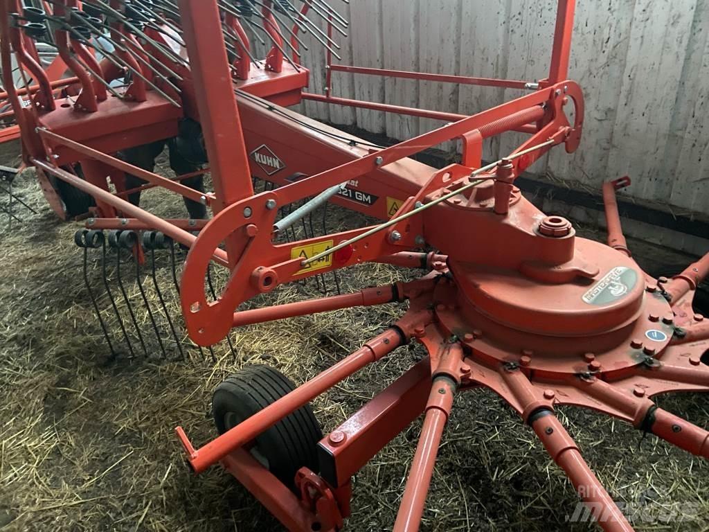 Kuhn GA4321 Řádkovače
