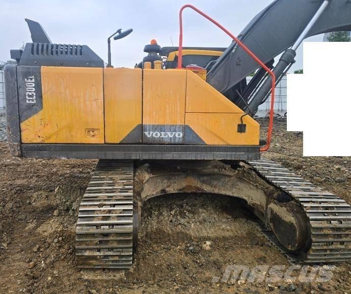 Volvo EC 300 EL Pásová rýpadla