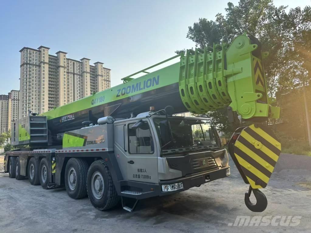 Zoomlion QAY180 Univerzální terénní jeřáby