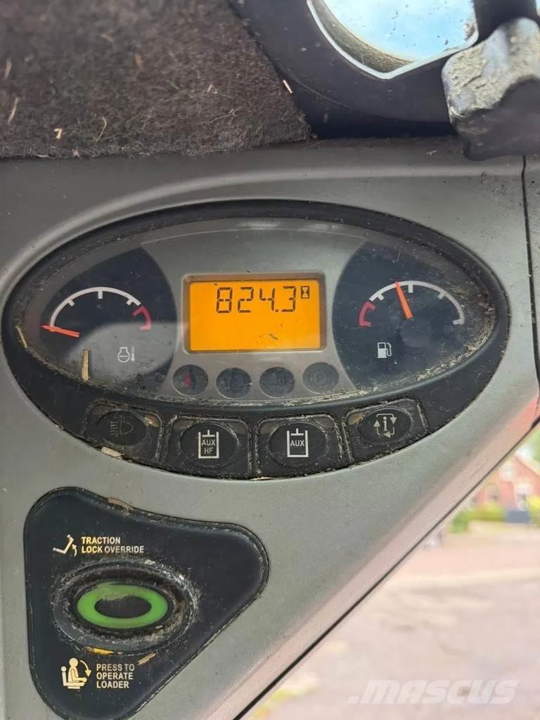 Bobcat S130 Smykem řízené nakladače