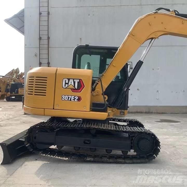 CAT 307E2 Mini rýpadla < 7t