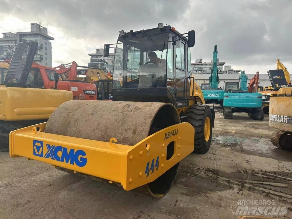 XCMG XS 143 J Tahačové válce