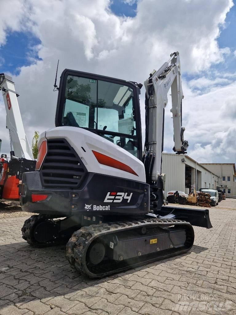 Bobcat E34 Mini rýpadla < 7t