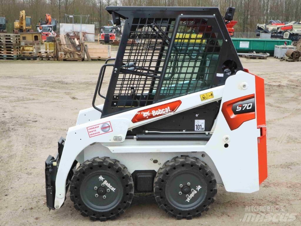 Bobcat S 70 Smykem řízené nakladače