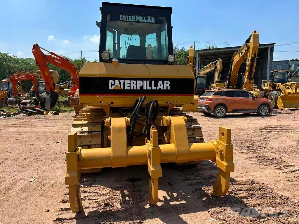 CAT D 6 G Pásové dozery