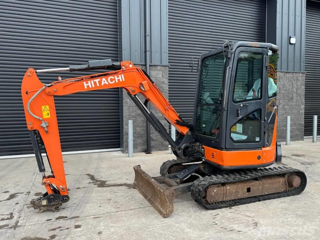 Hitachi ZX 33 U-5 A Mini rýpadla < 7t