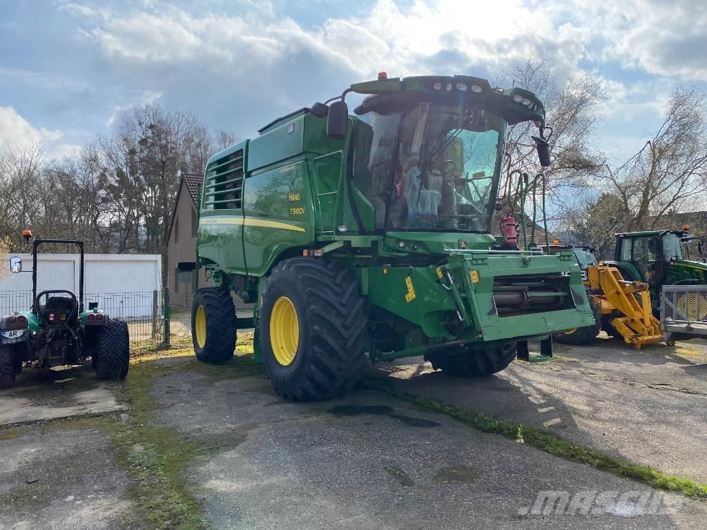 John Deere T560 HM Sklízecí mlátičky