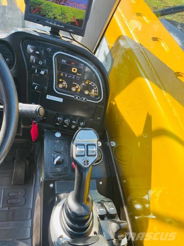 JCB 525-60 Teleskopické manipulátory