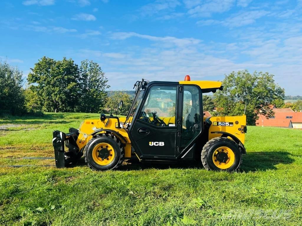 JCB 525-60 Teleskopické manipulátory