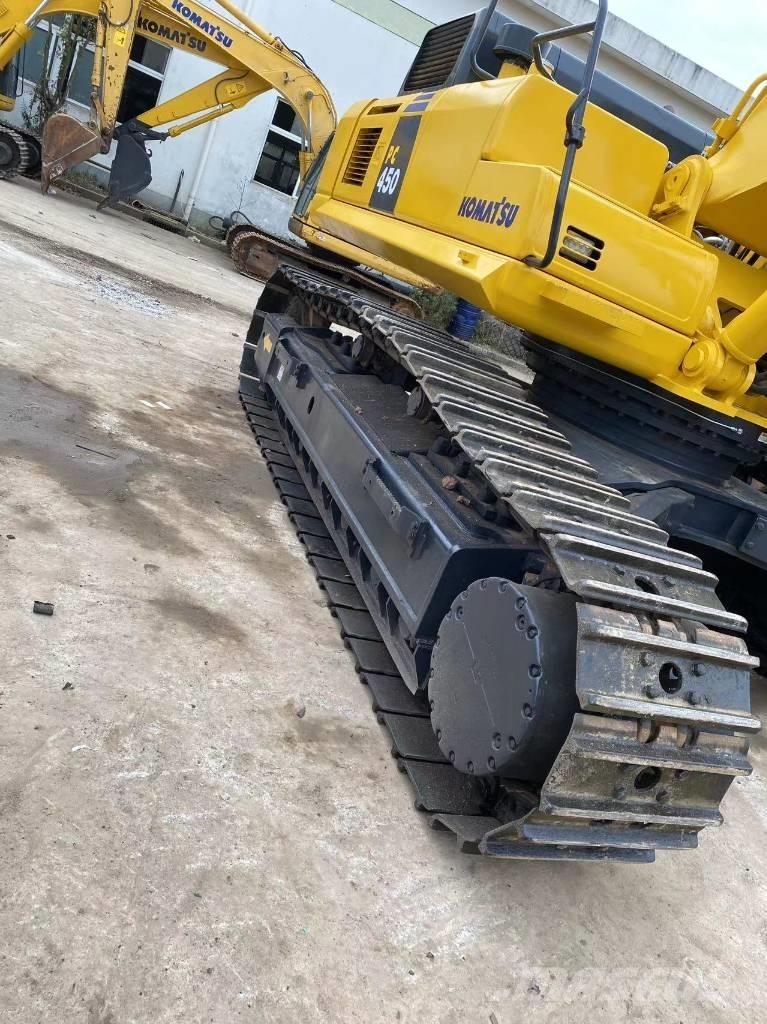 Komatsu PC 450 Pásová rýpadla