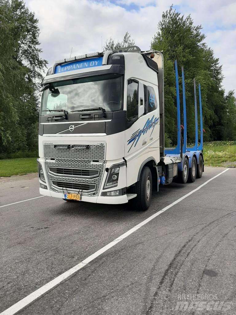 Volvo FH 16 Vozy na přepravu kmenů