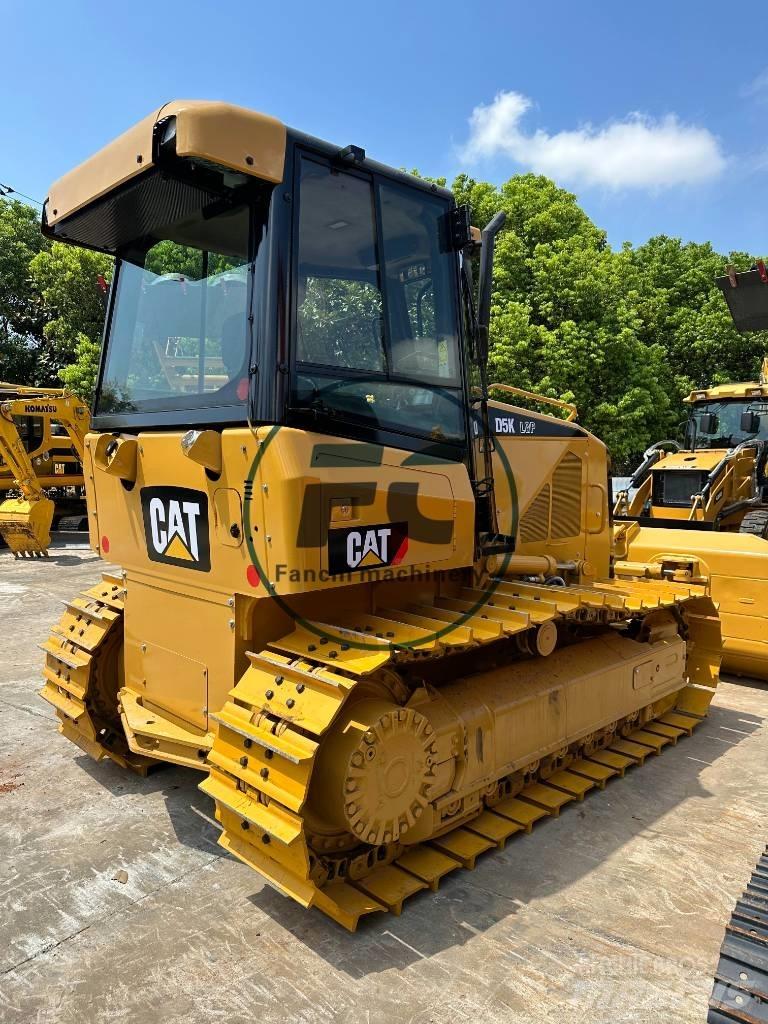 CAT D 5 K Pásové dozery