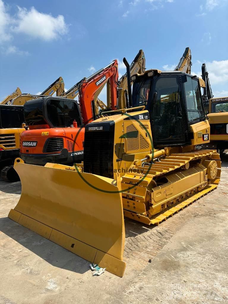 CAT D 5 K Pásové dozery