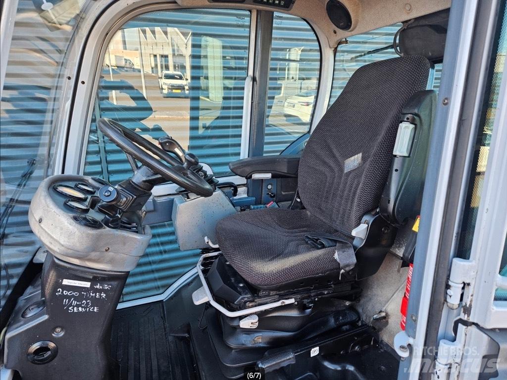 Weidemann 2070LP Mininakladače