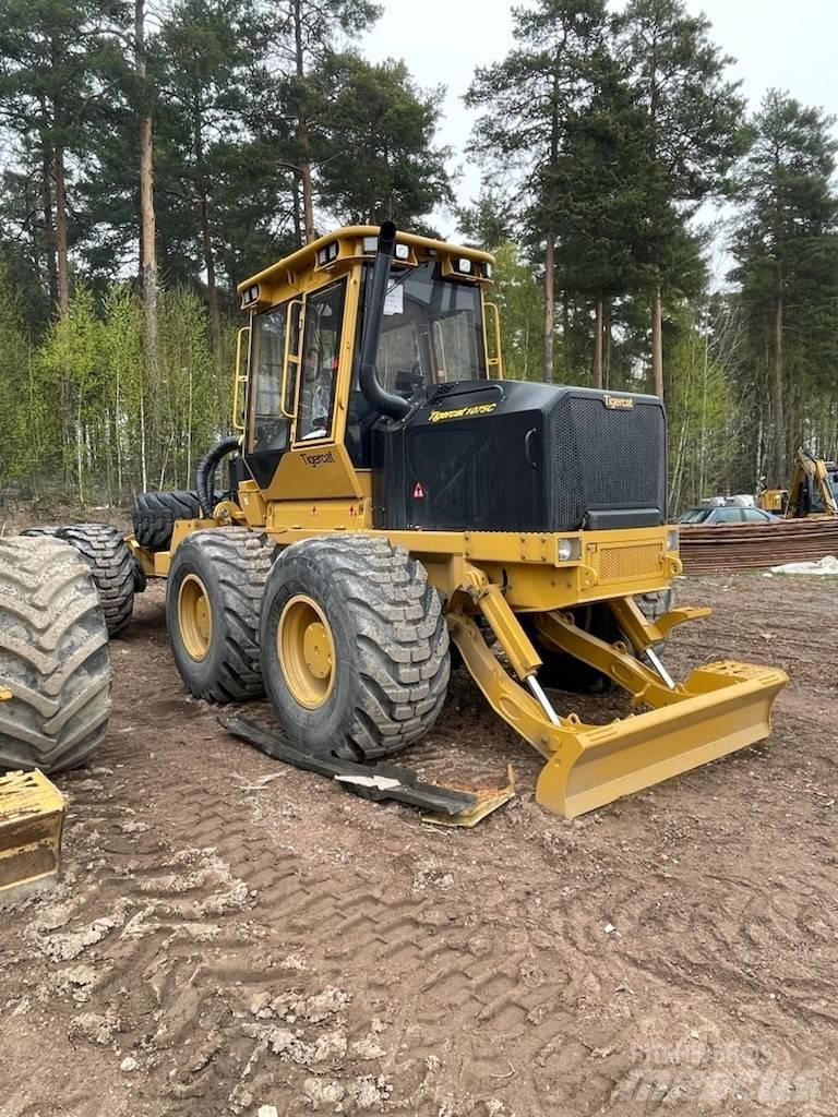 Tigercat 1075C Vyvážecí traktory