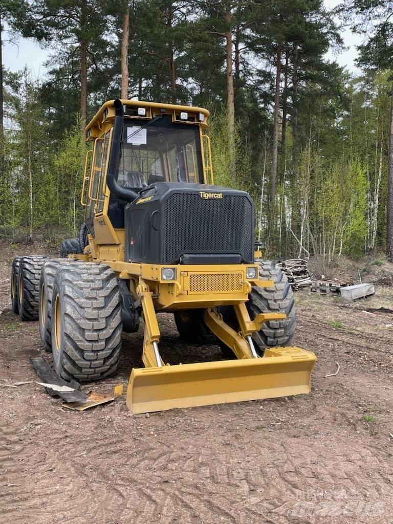 Tigercat 1075C Vyvážecí traktory