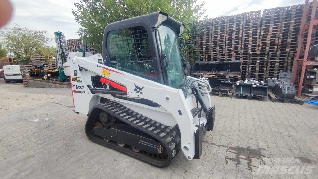 Bobcat T 450 Smykem řízené nakladače