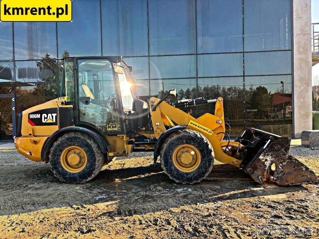 CAT 906 Kolové nakladače