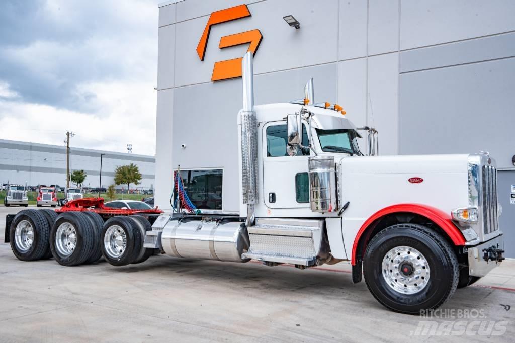 Peterbilt 389 Tahače