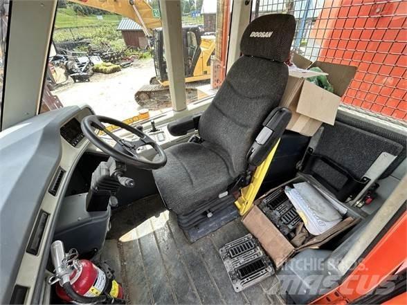 Doosan DA30 Kloubové dempry