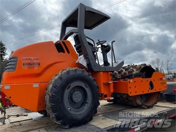Hamm 3307P Tahačové válce