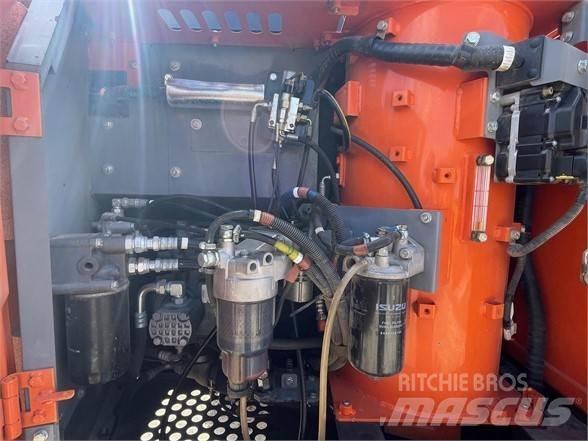 Hitachi ZX120 Pásová rýpadla