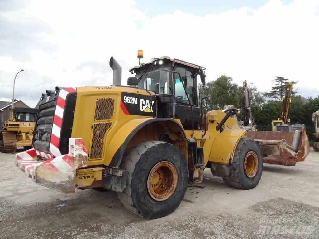 CAT 962 M Kolové nakladače