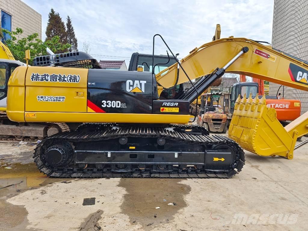 CAT 330D2L Pásová rýpadla