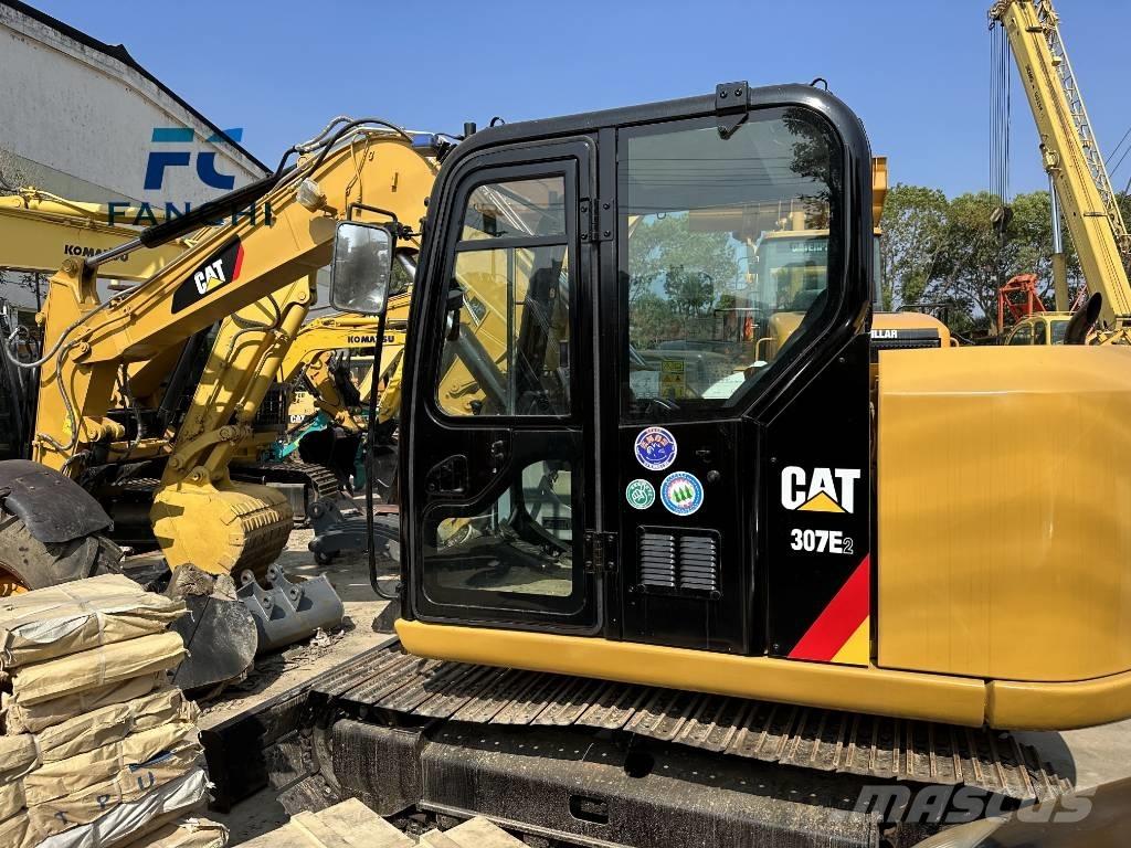 CAT 307E2 Mini rýpadla < 7t