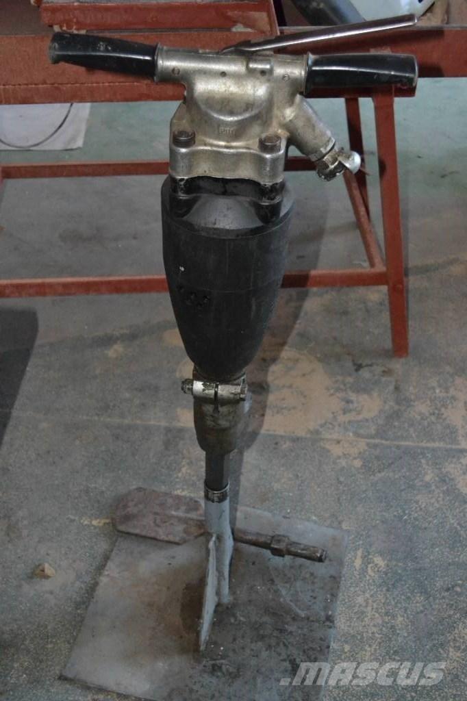 Böhler H313 ZR Ostatní