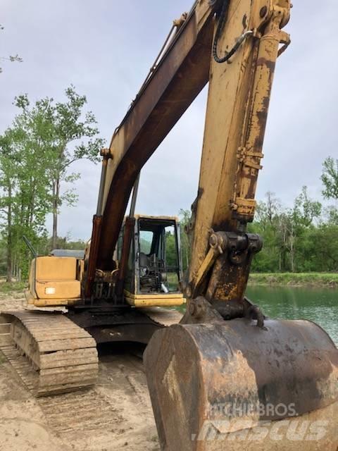 Komatsu PC 200 Pásová rýpadla