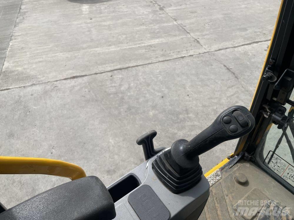 JCB 140 X Pásová rýpadla