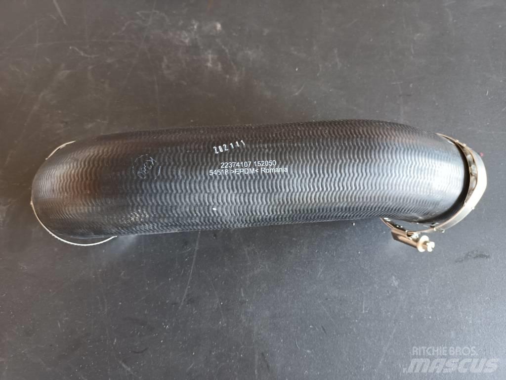 Volvo HOSE 22374107 Doprava – ostatní
