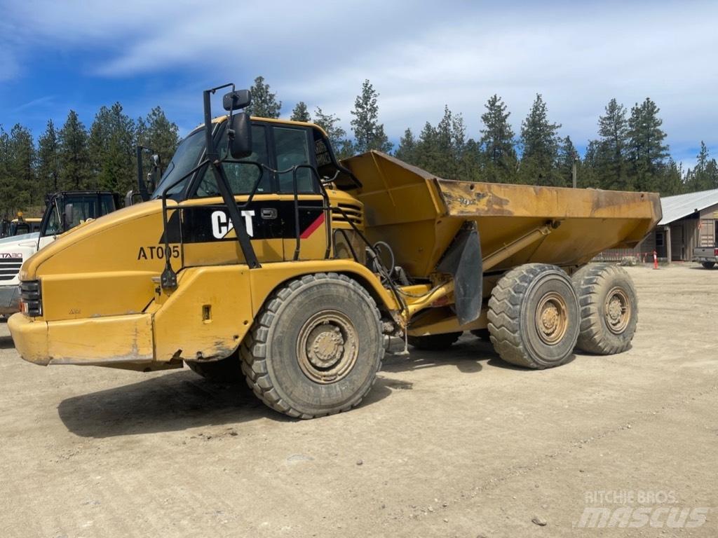 CAT 725 Kloubové dempry