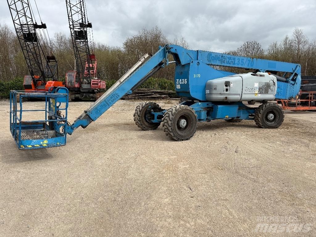 Genie ZX 135/70 Kloubové plošiny
