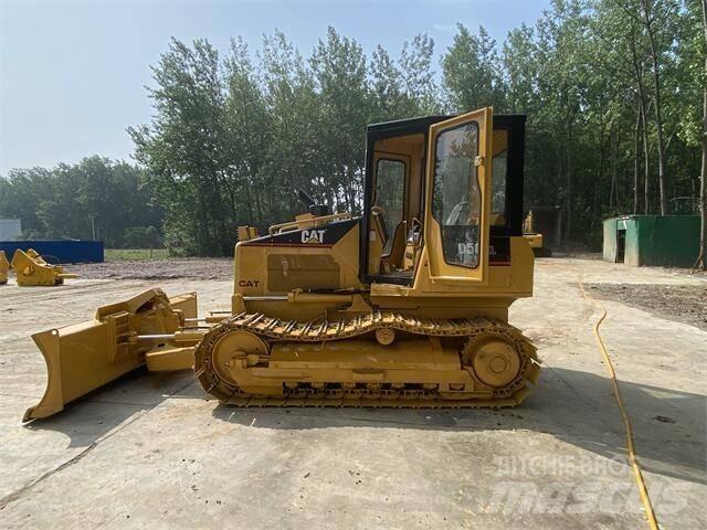CAT D 5 G Pásové dozery