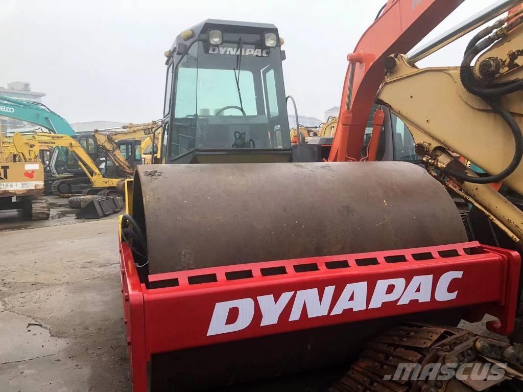 Dynapac CA 301 D Tahačové válce
