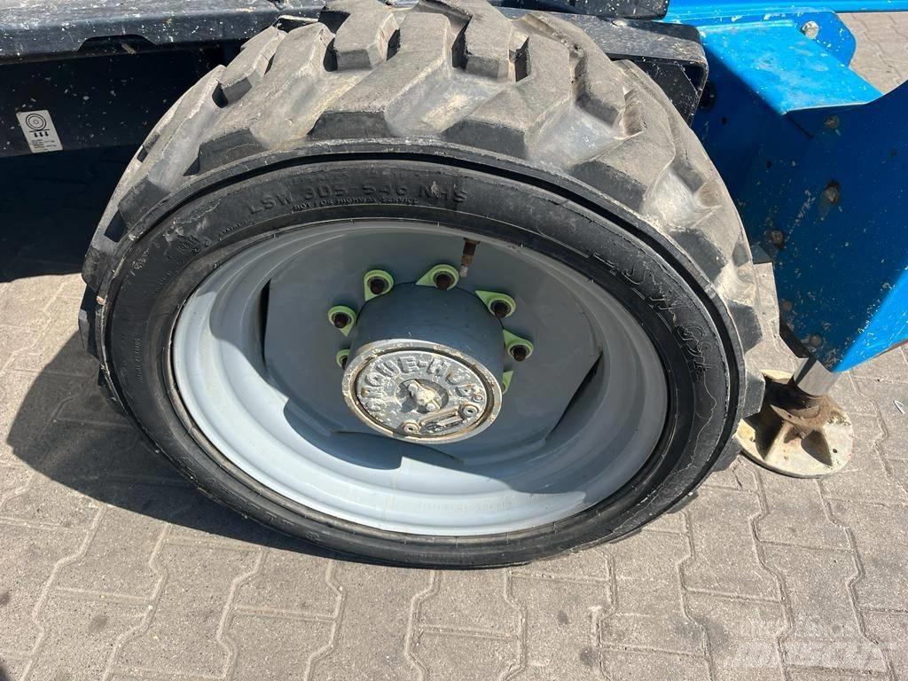 Genie GS 3390 RT Nůžková zvedací plošina